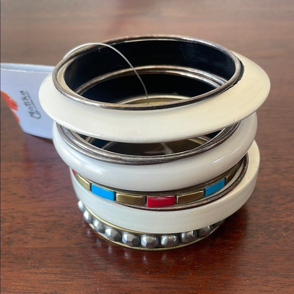 Antika bracelets Chunky White and Multicolor Bangle Set New size OS - Picture 7 of 7